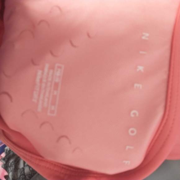 Nike Golf, collared, sleeveless top size medium. - Picture 7 of 9